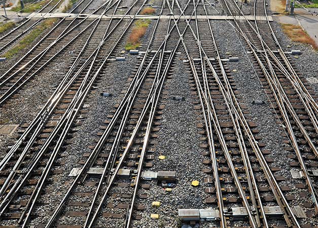 Bahntechnik Schmierstoffe bei bremer & leguil