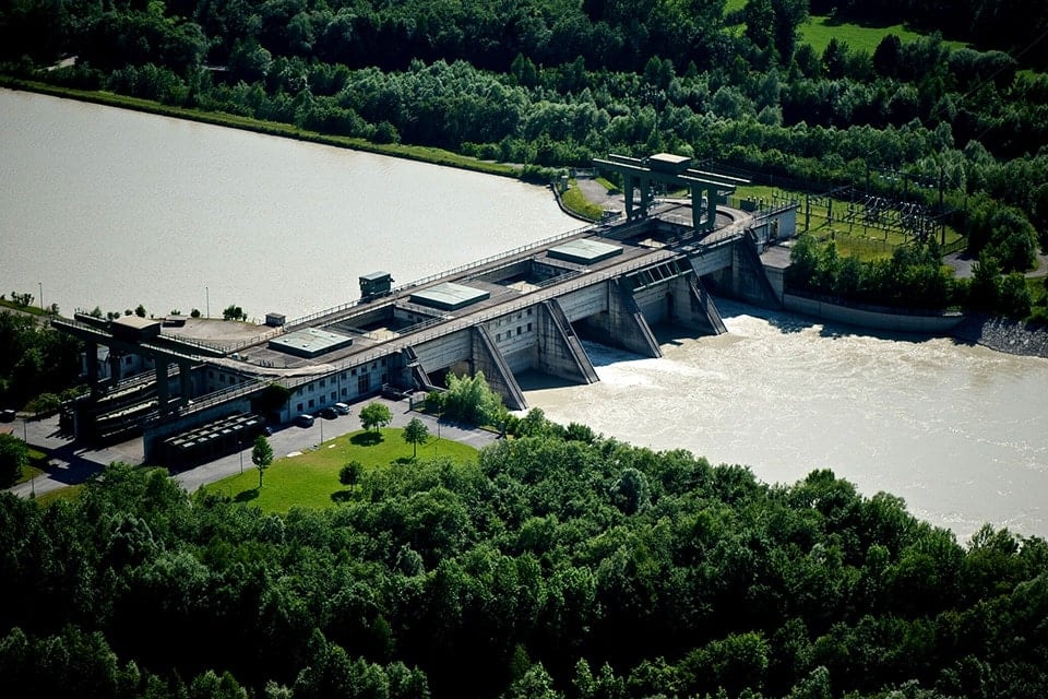 Municipal utilities and water economy